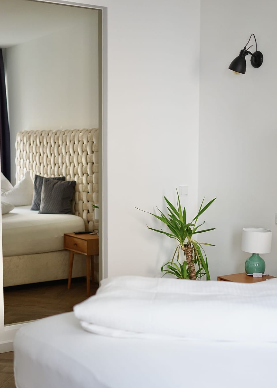 Comfort Room | Premium bedding, individually decorated, individually furnished