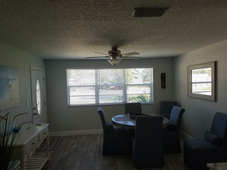 Dining room table 