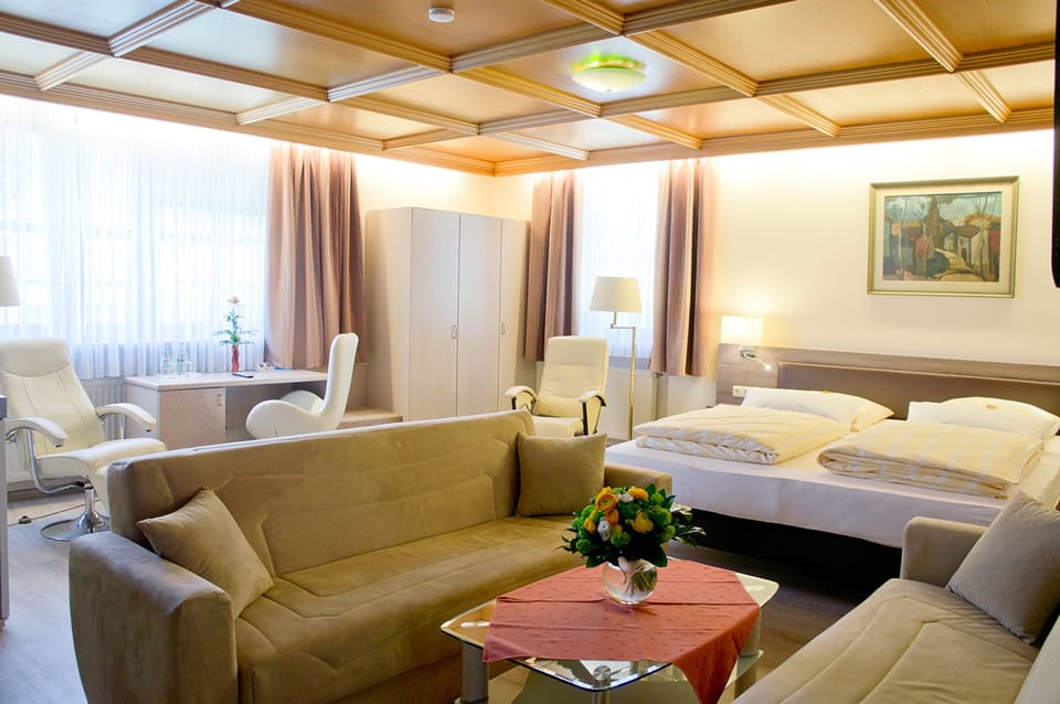 Apartment, Kitchenette | In-room safe, individually furnished, desk, laptop workspace