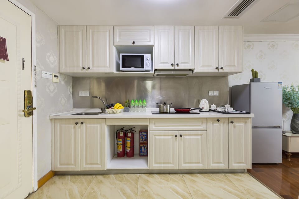 Private kitchenette
