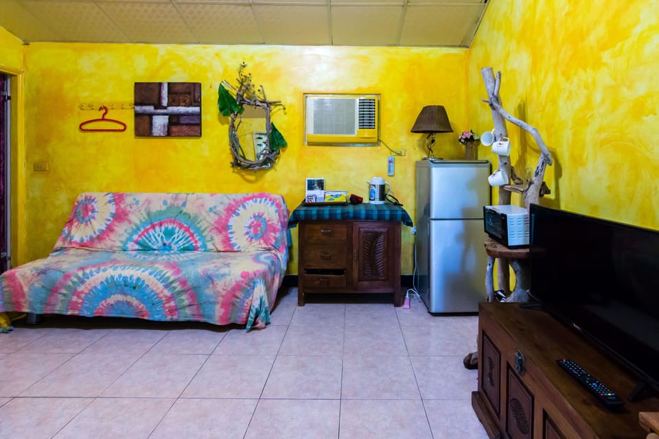 Double Room, Garden View | Desk, soundproofing