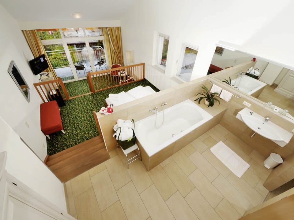 Panoramic Double Room | Minibar, in-room safe, WiFi (free), individually decorated