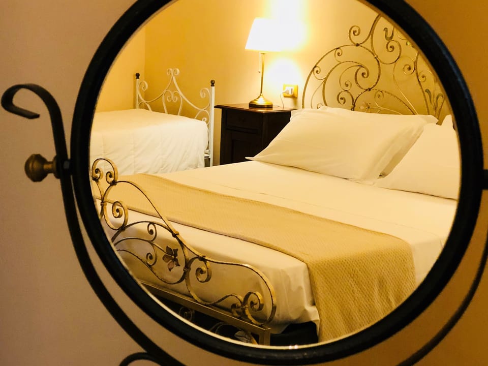 Apartment, Ensuite, Garden View | Individually furnished, free cribs/infant beds, free WiFi, bed sheets