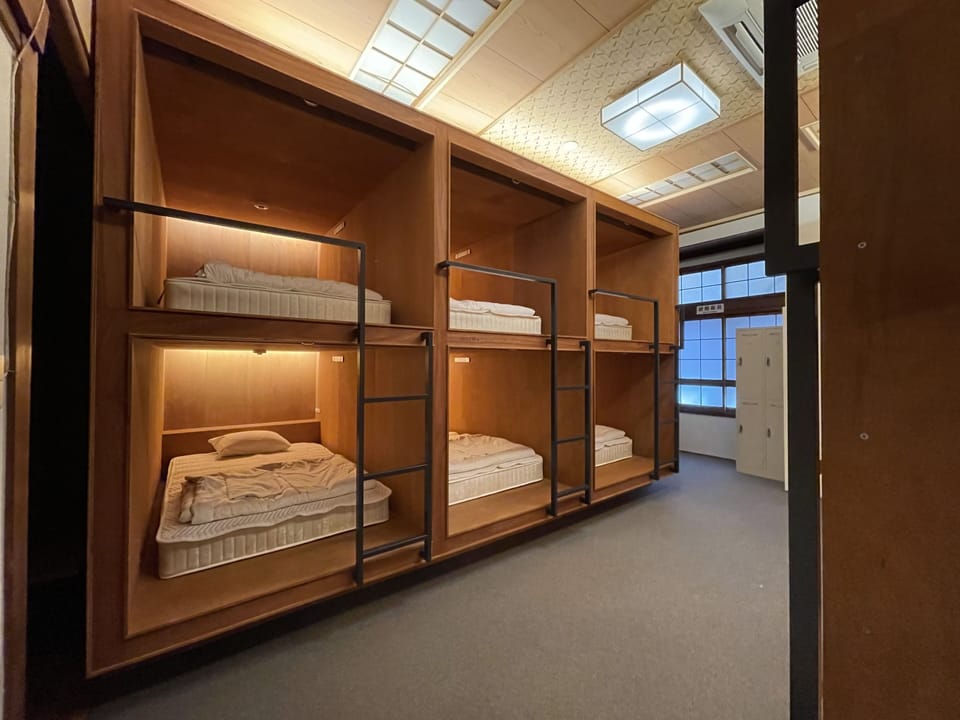 Shared Dormitory, Men only | WiFi (free), bed sheets