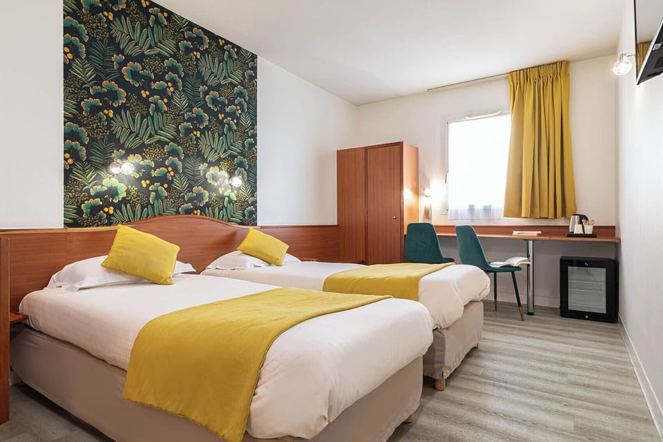 Standard Twin Room | Premium bedding, minibar, individually furnished, desk