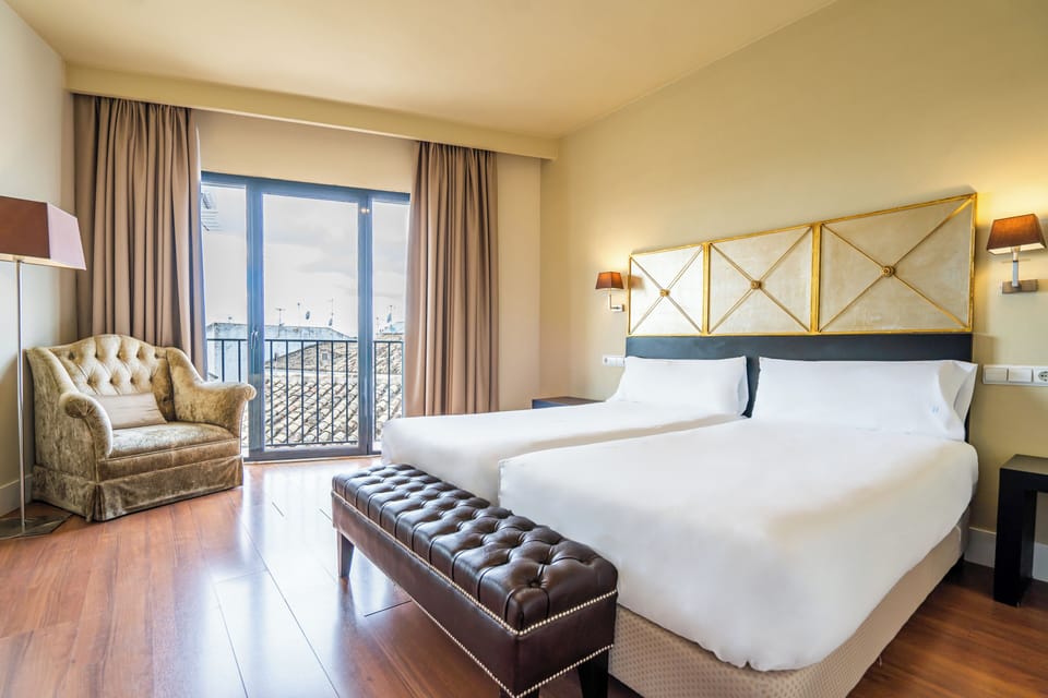 Deluxe Double Room | Individually decorated, individually furnished, desk, free WiFi