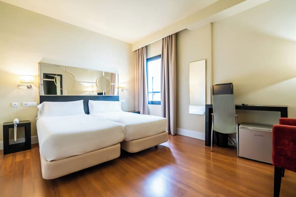 Twin Room | Individually decorated, individually furnished, desk, free WiFi