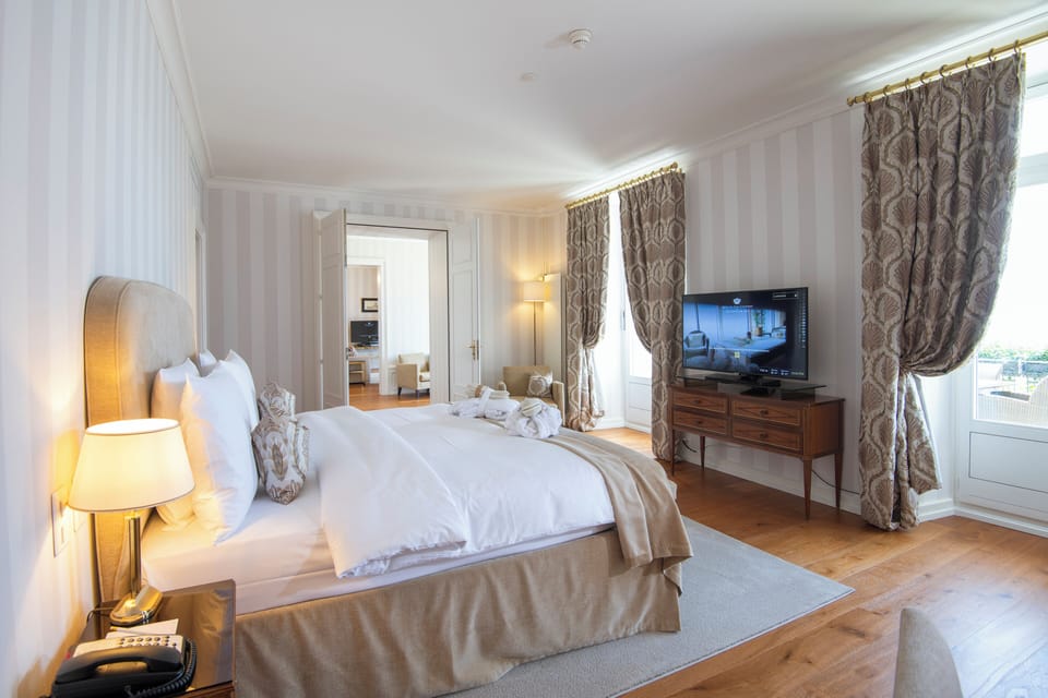 Suite (Imperial Suite) | Egyptian cotton sheets, premium bedding, down comforters, free minibar