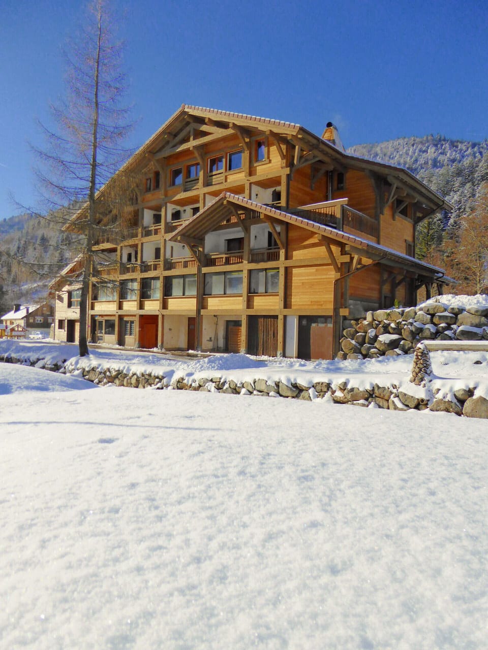Façade Couarôge Location appartements chalets activités été hiver Vosges