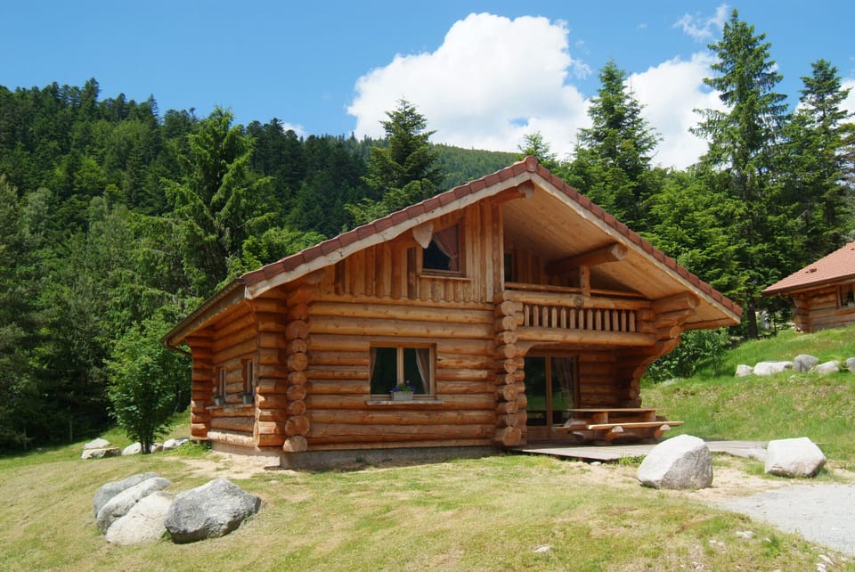 Chalet rondins locations bois Le Couarôge La Bresse Vosges