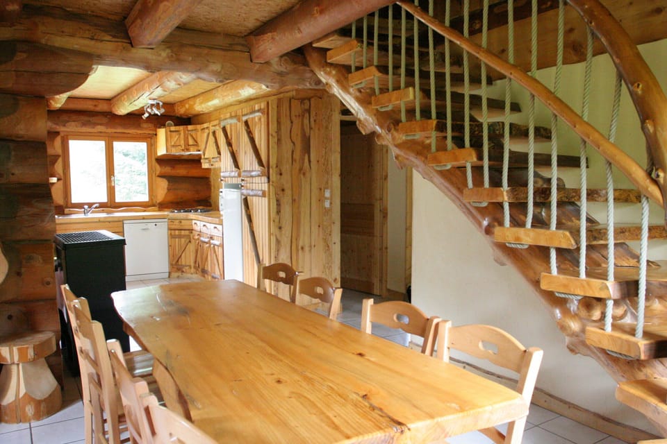 Table à manger Chalet Vosges