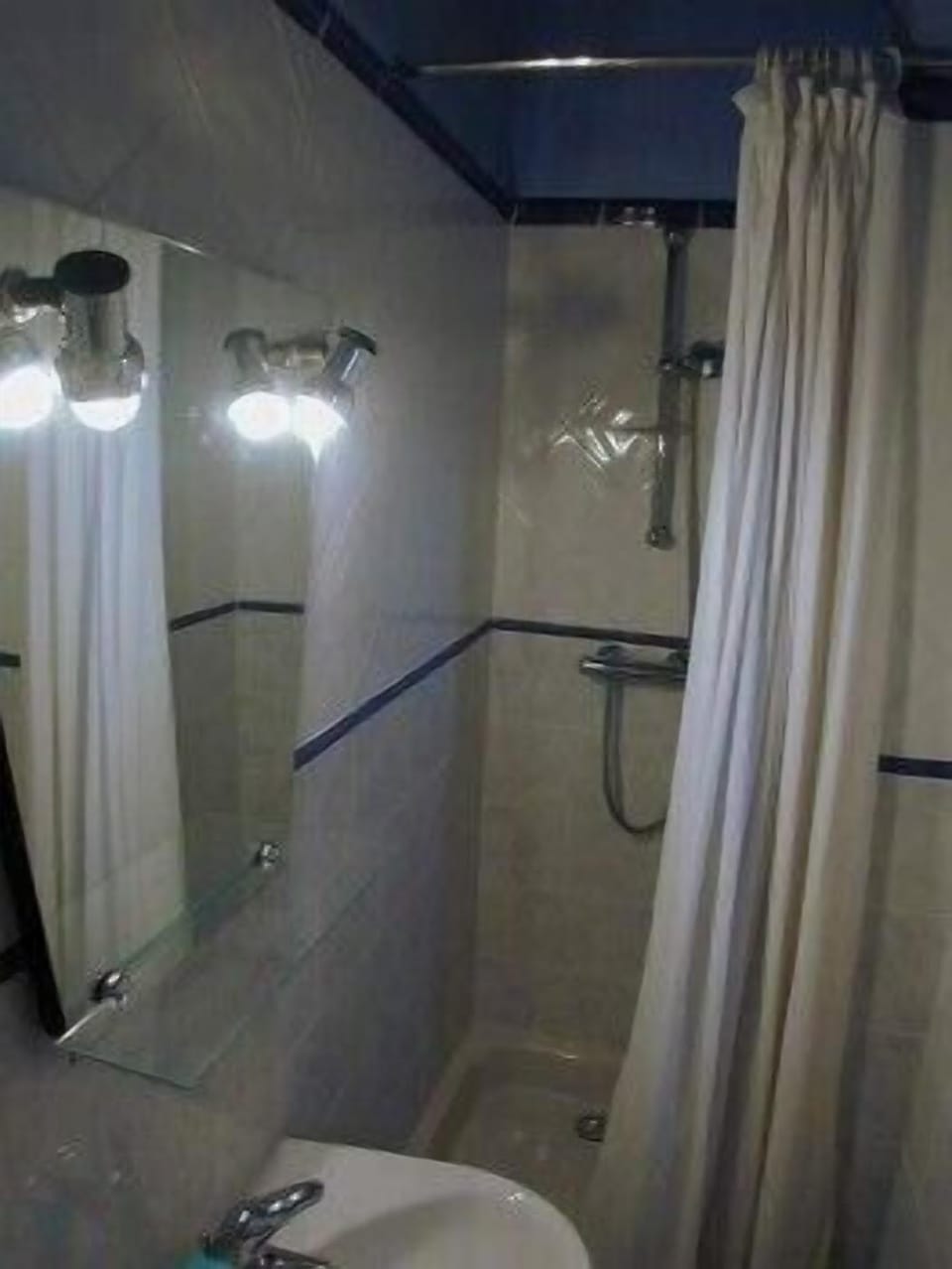 Hair dryer, towels