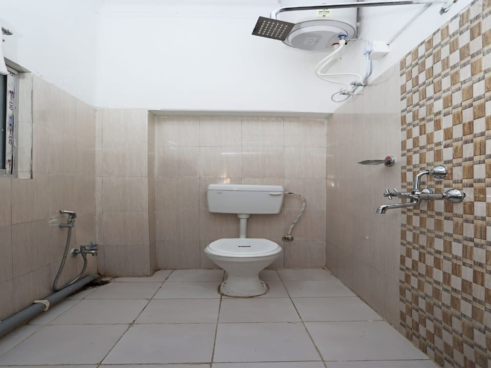 Free toiletries, towels