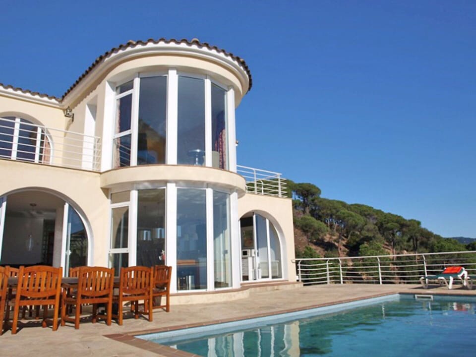 Property, Home, House, Building, Real Estate, Architecture, Estate, Mansion, Facade, Residential Area