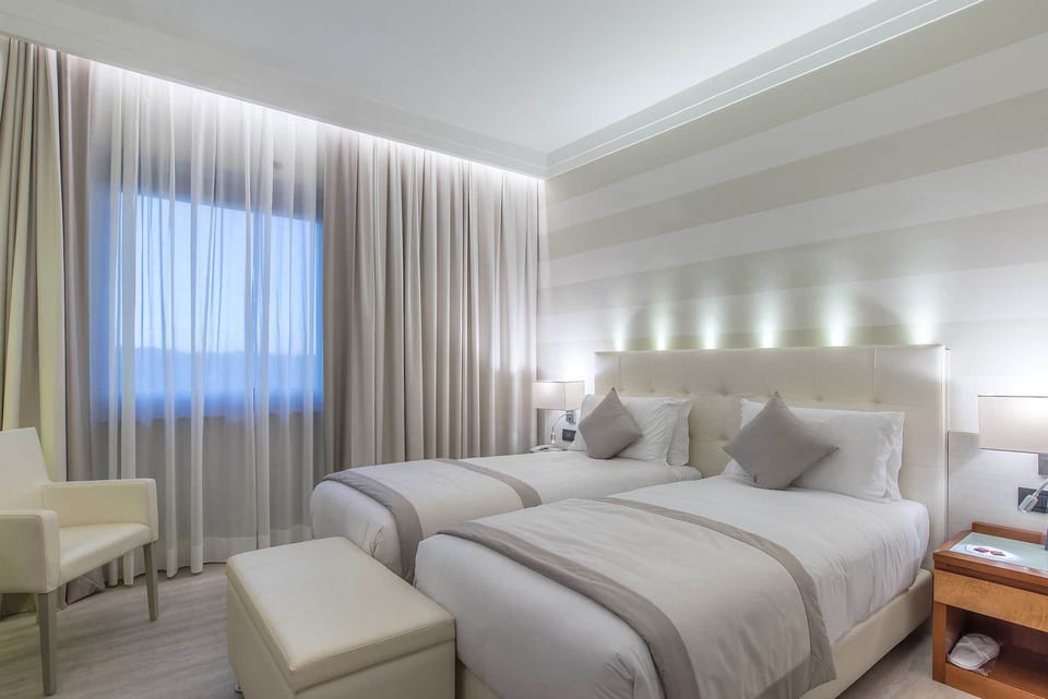 Superior Double or Twin Room | Hypo-allergenic bedding, minibar, in-room safe, desk