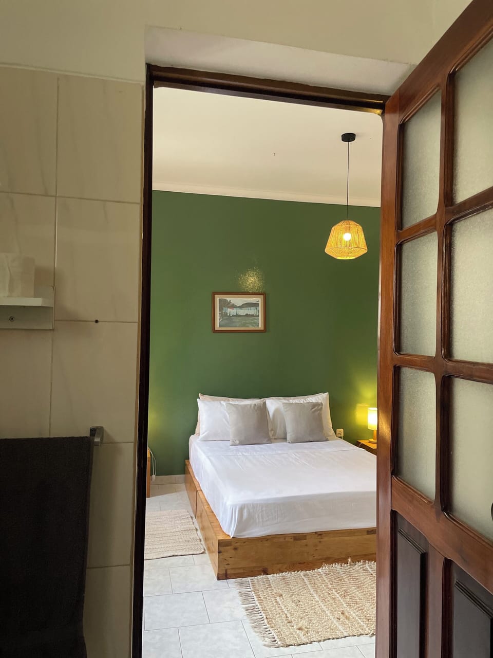 Double Room | Individually decorated, individually furnished, iron/ironing board