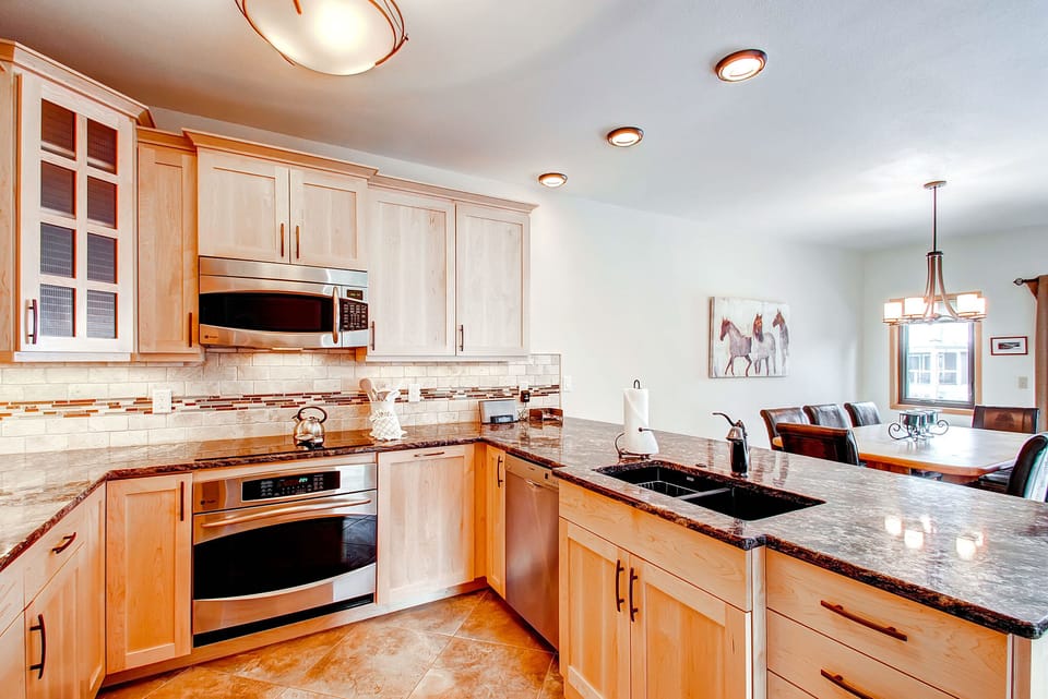 Kitchen - Kitchen