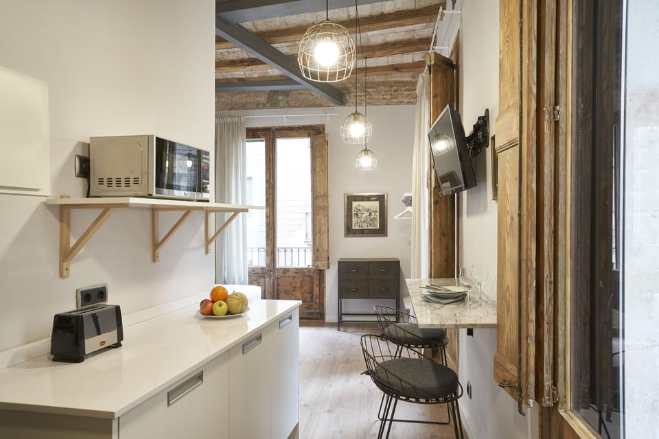 Superior Studio, Balcony, City View | Down comforters, iron/ironing board, free WiFi, bed sheets