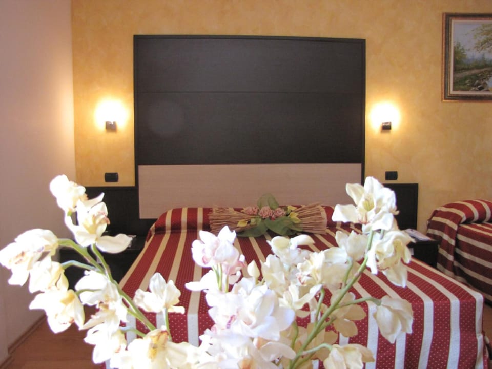 Minibar, in-room safe, desk, soundproofing