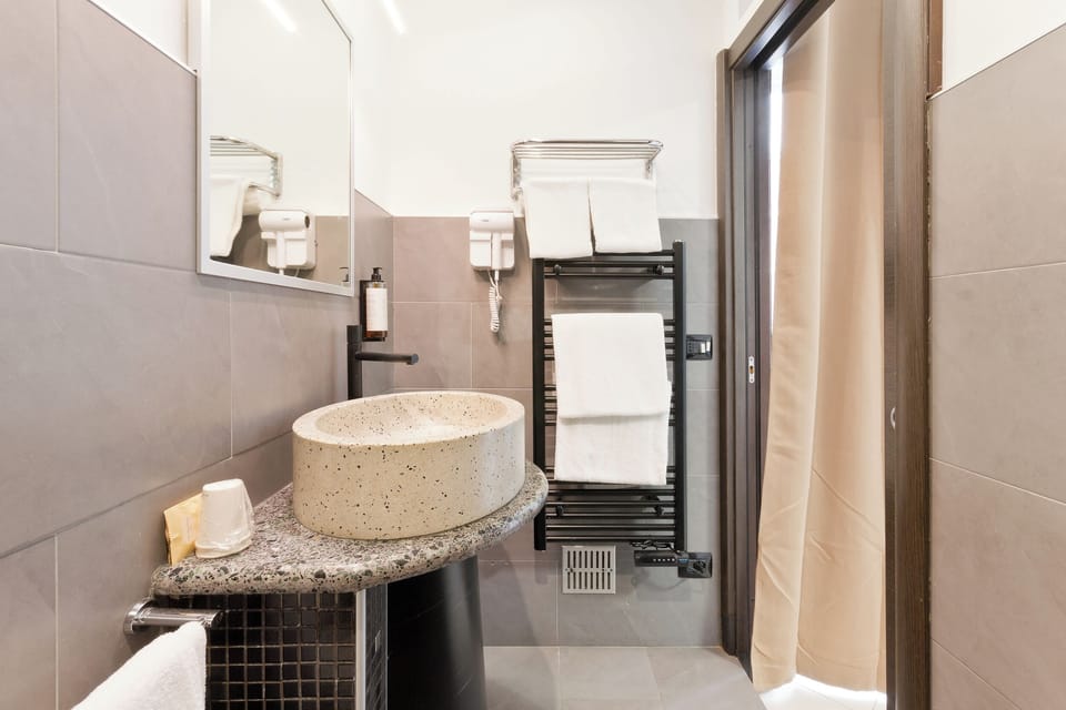 Comfort Room | Bathroom | Shower, eco-friendly toiletries, hair dryer, bidet