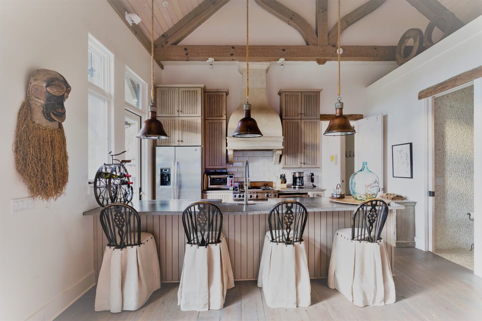 Fully equipped kitchen- a chefs dream!