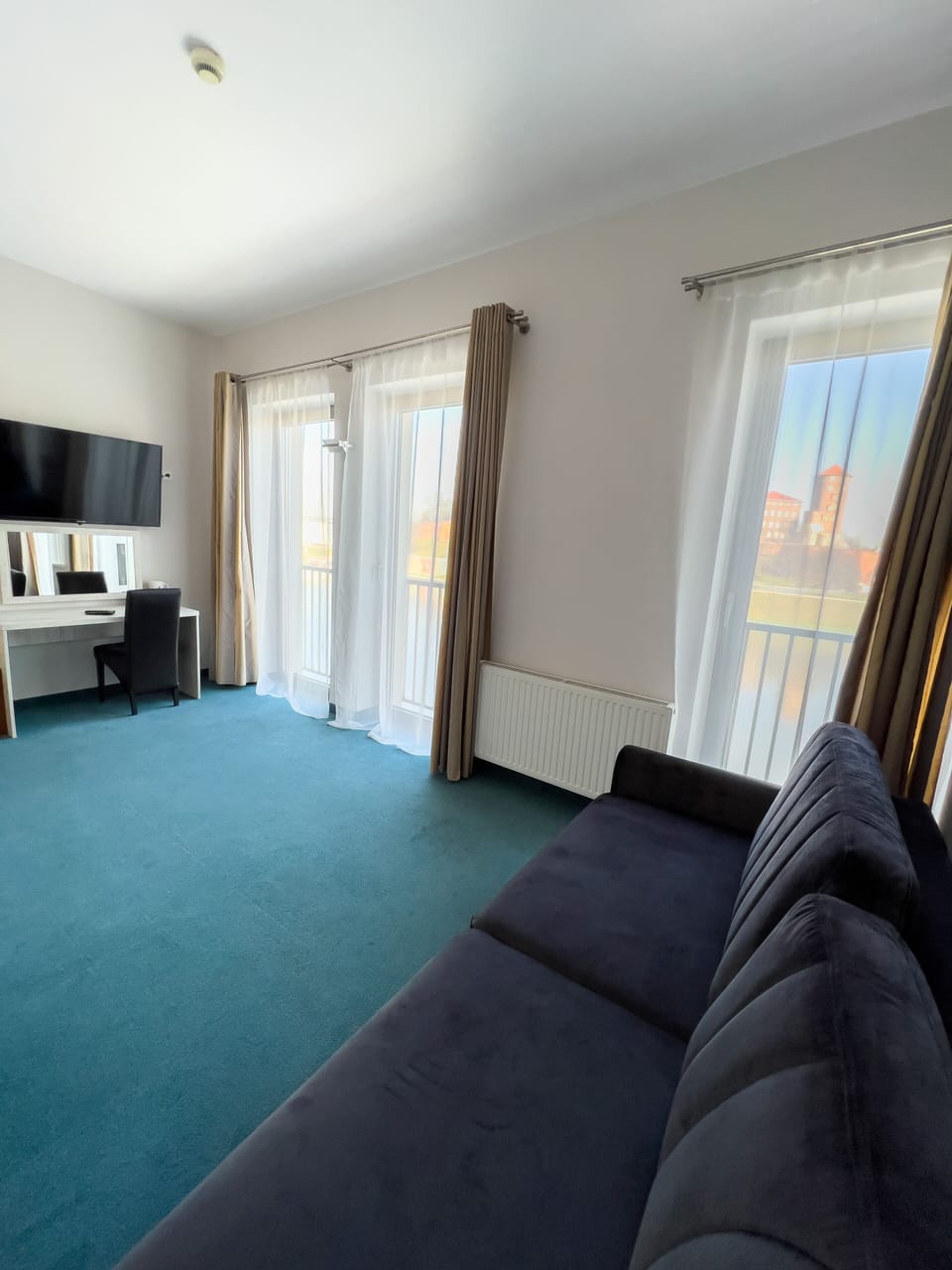 Superior Apartment, 1 Bedroom | Desk, iron/ironing board, free WiFi, bed sheets