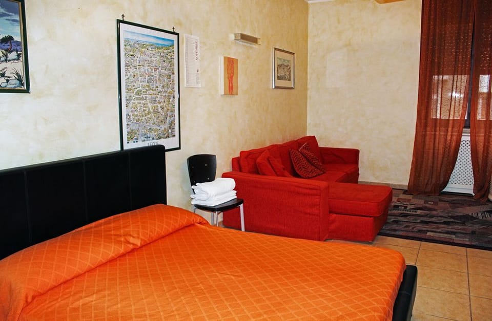 Apartment, 1 Bedroom | Pillowtop beds, minibar, individually decorated, individually furnished