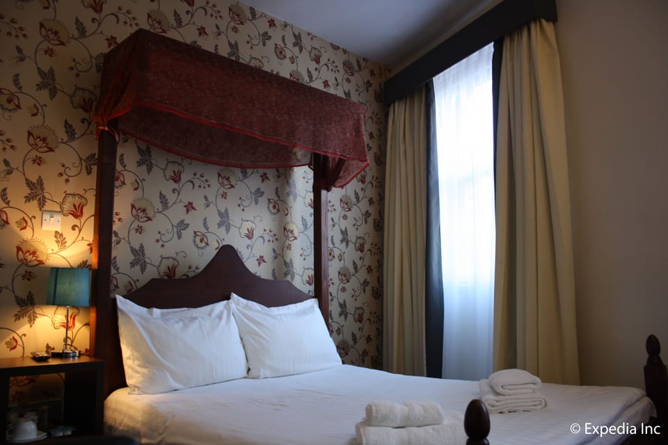 Double Room | Free WiFi