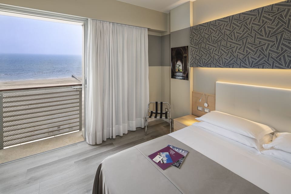 In-room safe, desk, blackout drapes, free WiFi