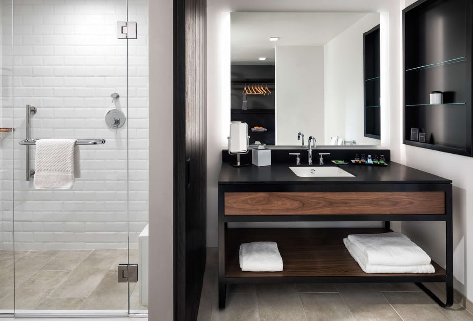 Bathroom shower