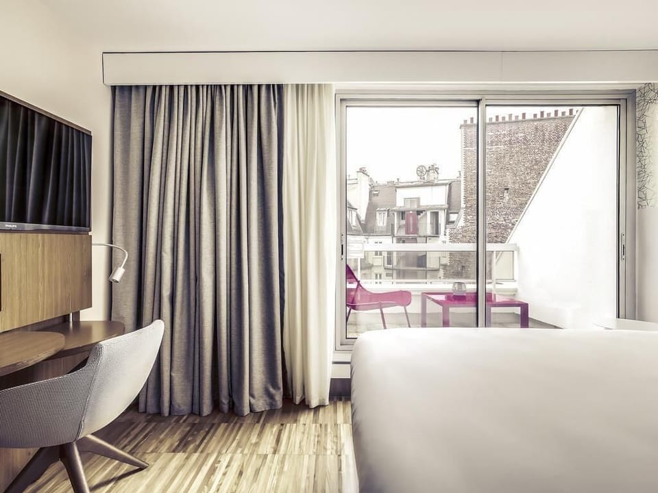 Classic Single Room, 1 Twin Bed | Premium bedding, minibar, in-room safe, desk