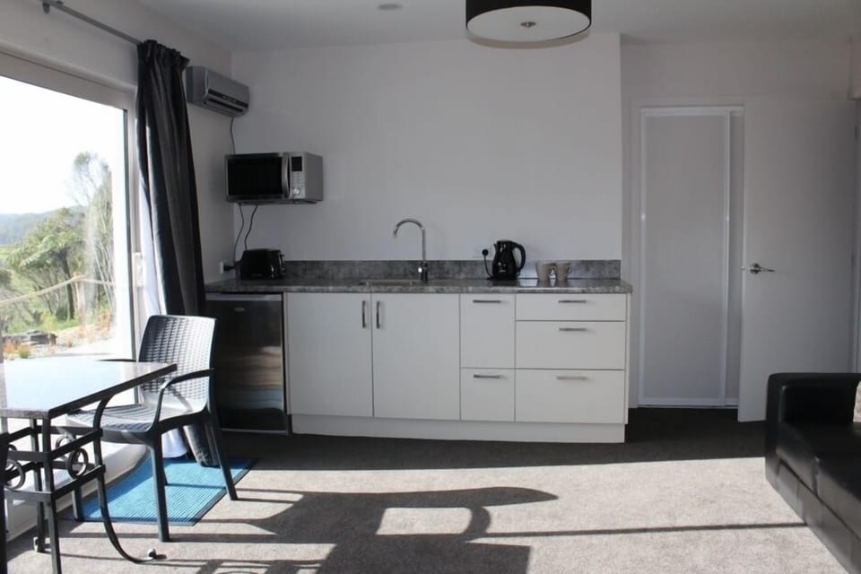 King bedroom and living area