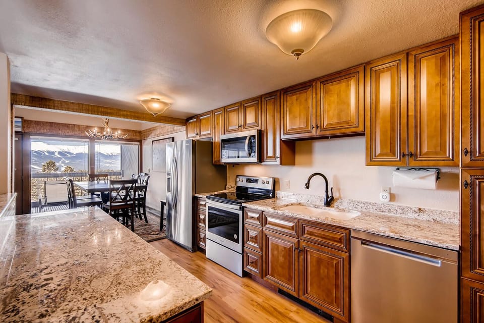 Kitchen - Kitchen