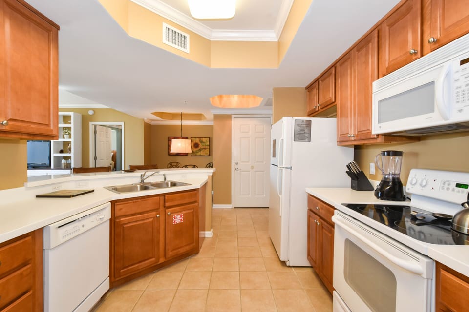 Silver Shells St. Lucia 305- Kitchen
