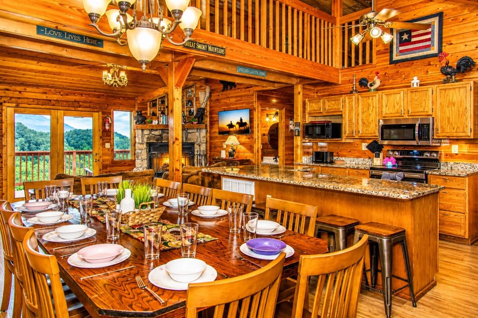 main entry level. Open concept dining/living, well equipped kitchen, views! 