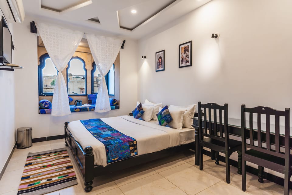 Superior Double Room | Soundproofing, bed sheets