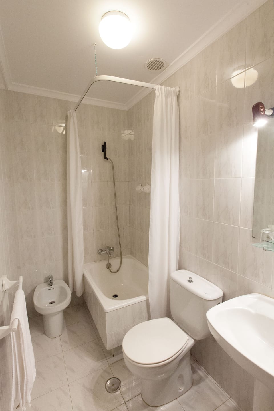 Double or Twin Room | Laptop workspace, iron/ironing board, free WiFi, bed sheets