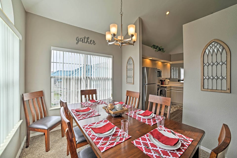 Dining Room | 1st Floor | Dishware & Flatware