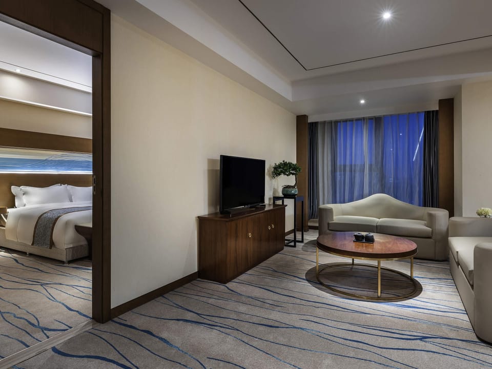 In-room safe, desk, soundproofing, iron/ironing board (on request)