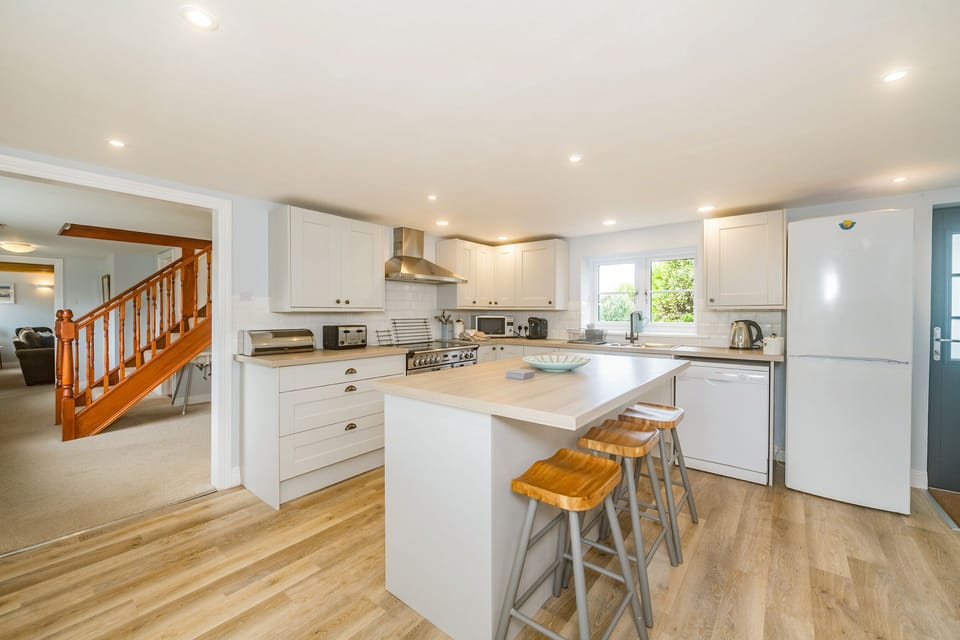Cottage | Interior