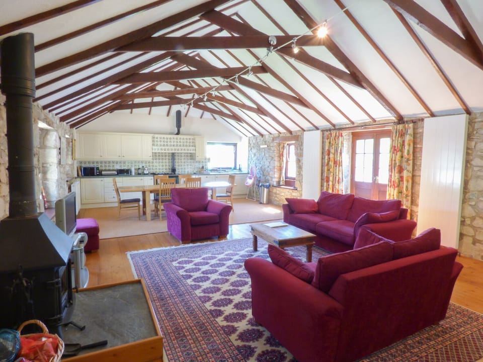 Cottage | Interior