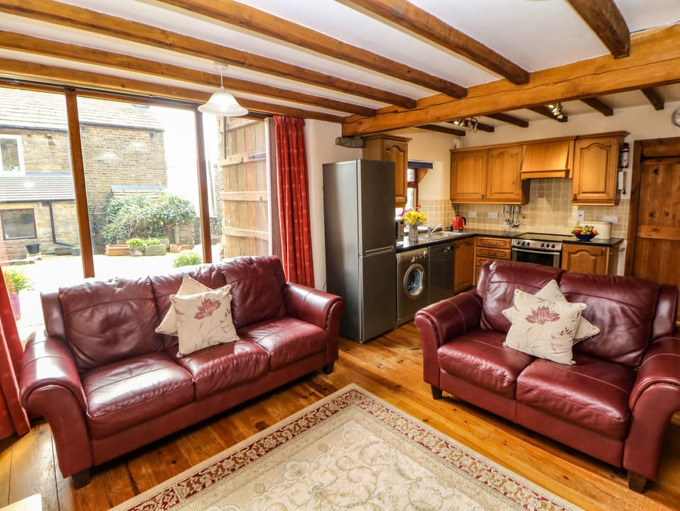 Cottage | Interior