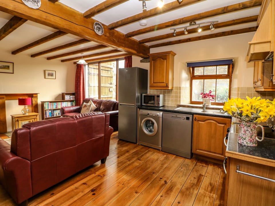 Cottage | Interior