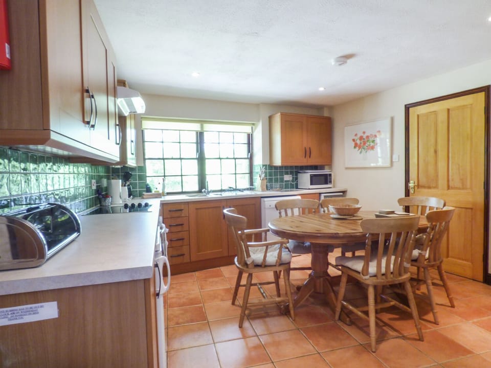 Cottage | Interior