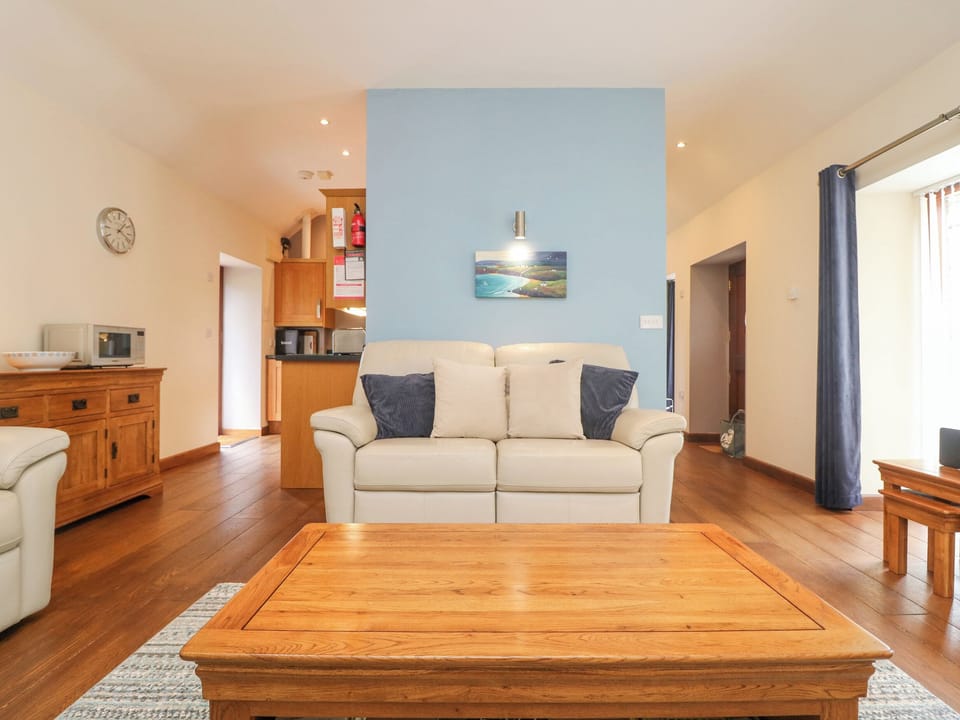 Cottage | Living area