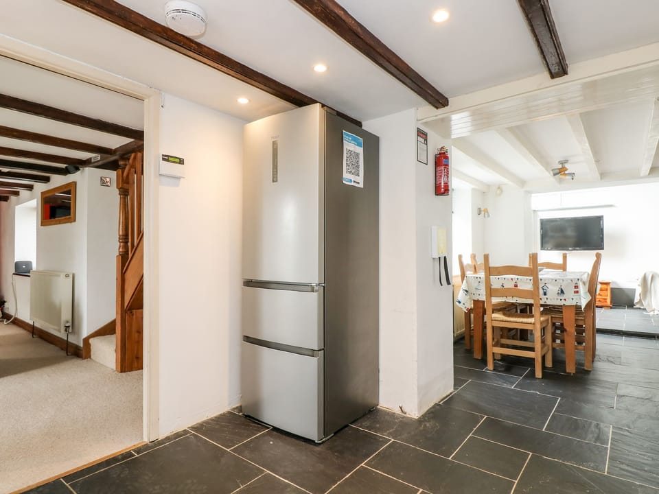Cottage | Interior