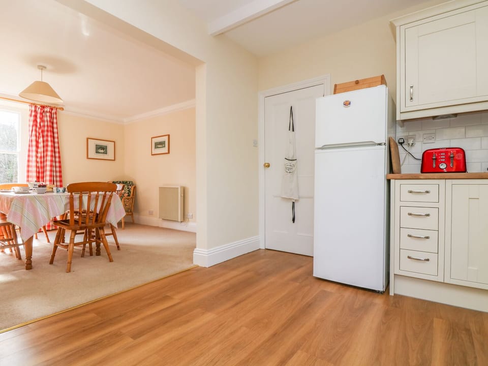 Cottage | Interior