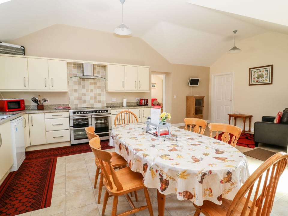 Cottage | Interior