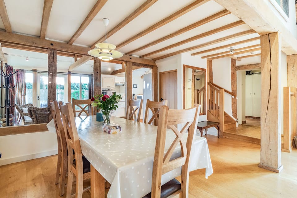 Cottage | Private kitchen | Stovetop, dishwasher, highchair, cookware/dishes/utensils