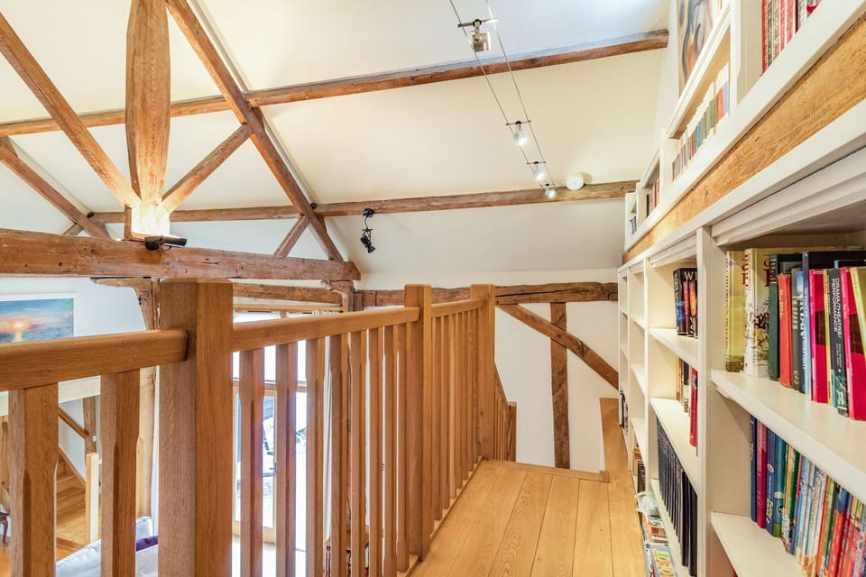 Cottage | Interior